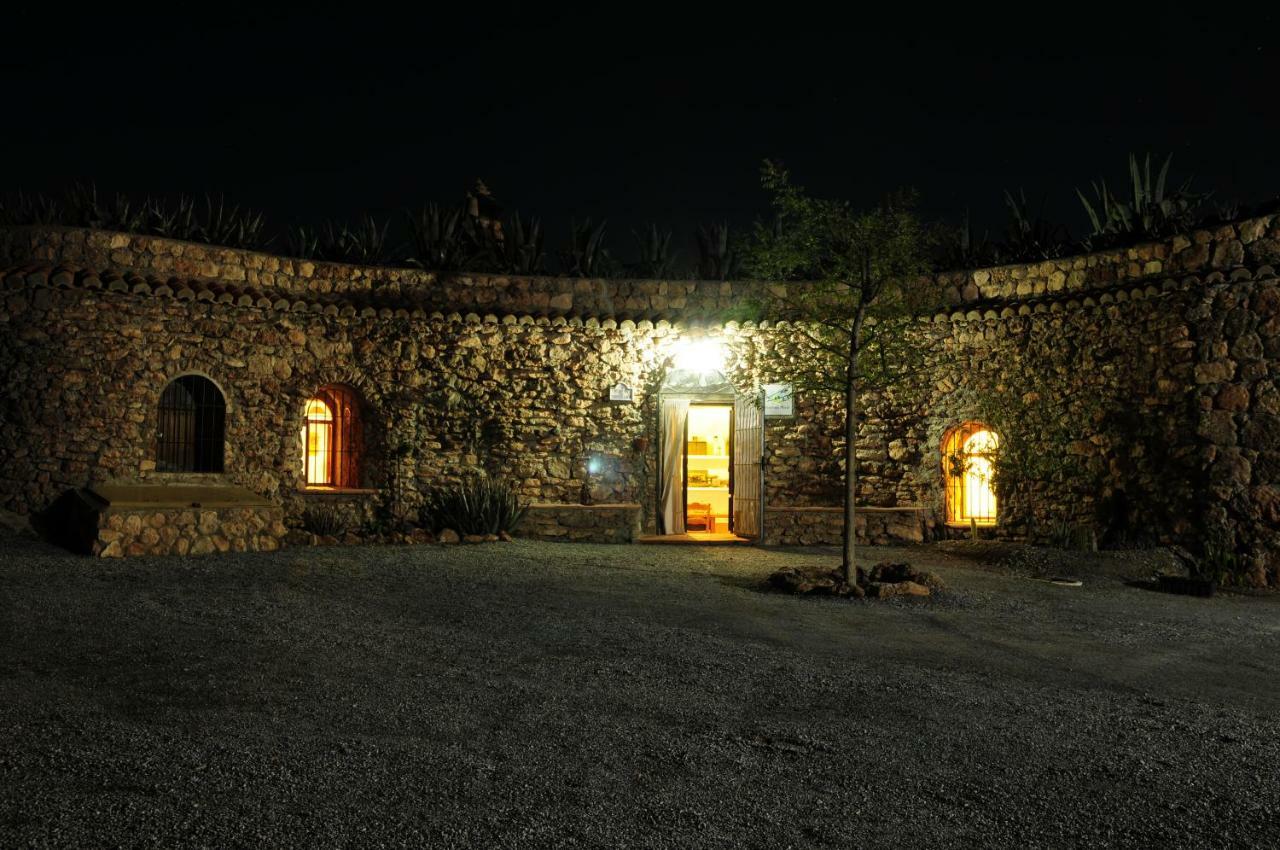 Gorafe Cuevas El Torriblanco旅馆 外观 照片