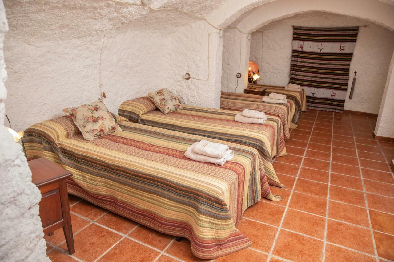 Gorafe Cuevas El Torriblanco旅馆 外观 照片